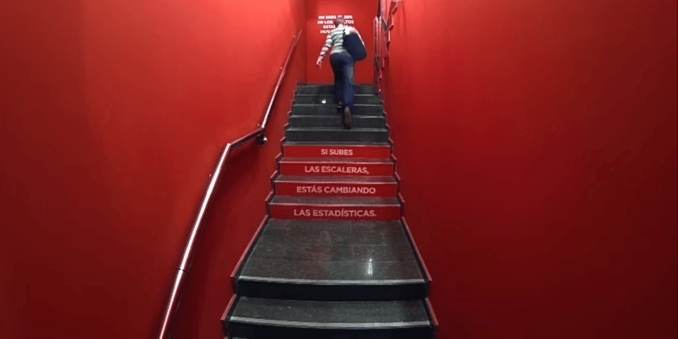 Coca-cola, Coca-Cola: El ascensor que cambia las estadísticas